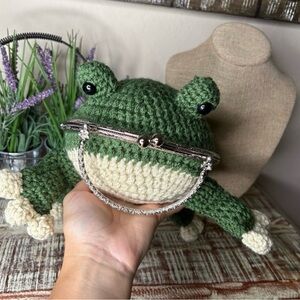Handcrafted Crochet Green Frog Coin Purse